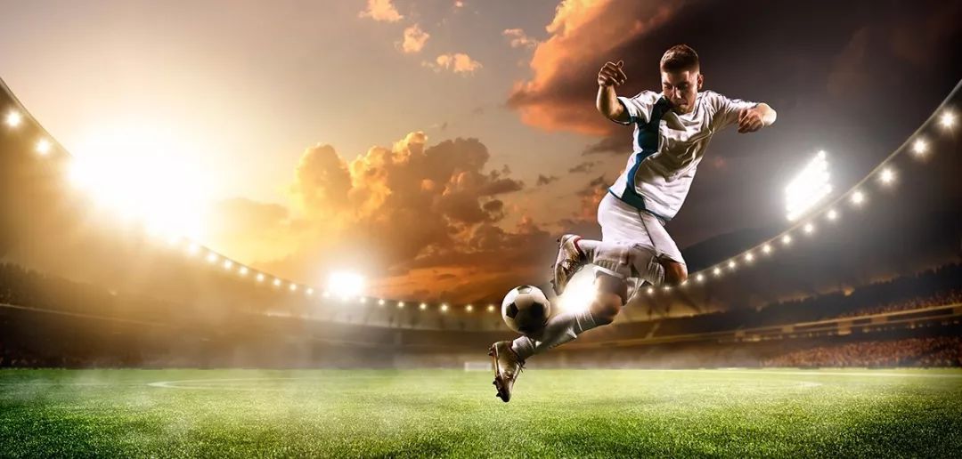 詹姆斯谈加冕庆祝：这辈子第一次这么张扬，今天需要这个时刻